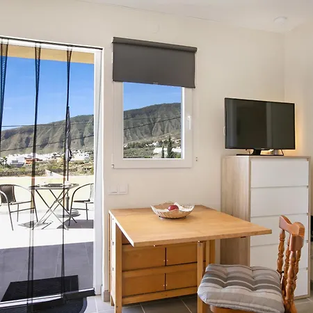 Arafo Appartement *